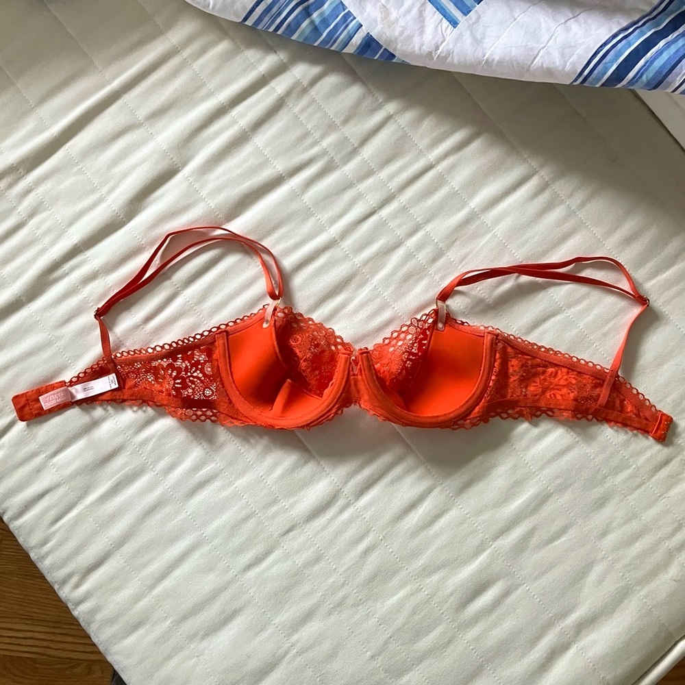 Victoria’s Secret unlined push up bra/ bright orange/ 34C - Picture 3 of 4